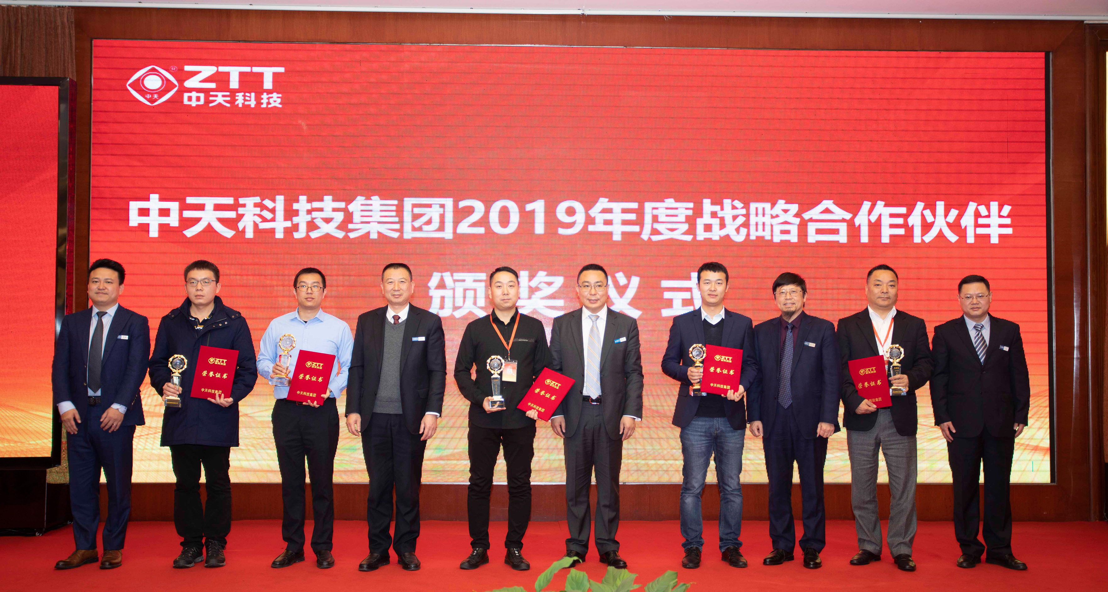 首页| G22恒峰集团中国官方网站