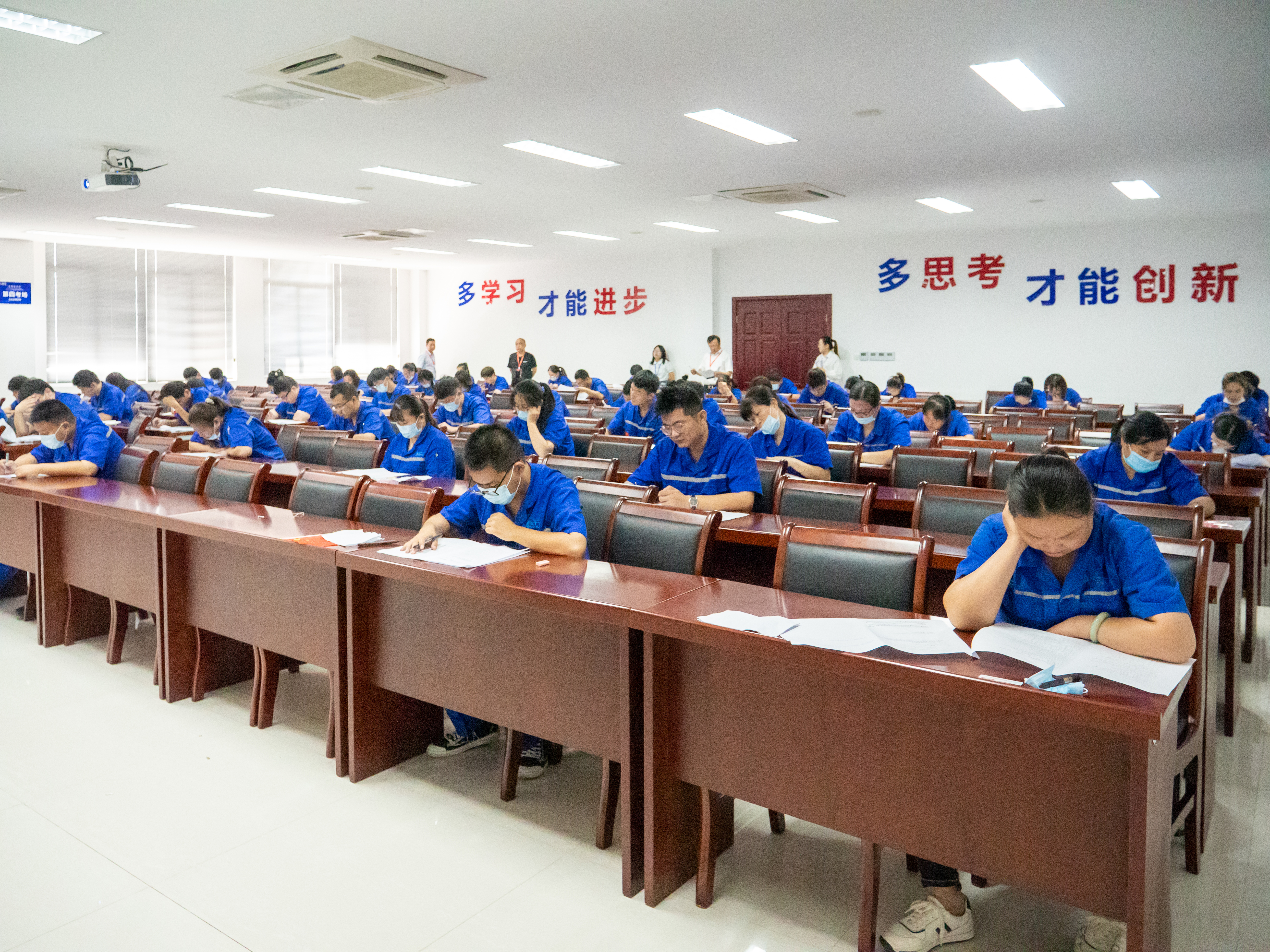 首页| G22恒峰集团中国官方网站
